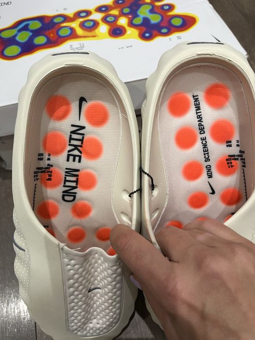 Klapki Nike Mind 42