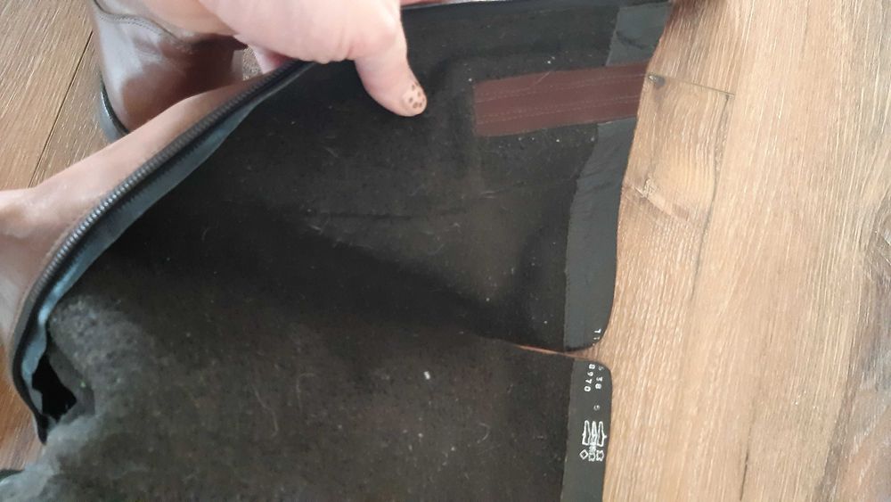 Kozaki skórzane w kolorze koniaku Wojas rozmiar 38