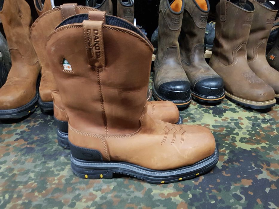 Buty robocze DAKOTA rozm 44 wkł 30 cm