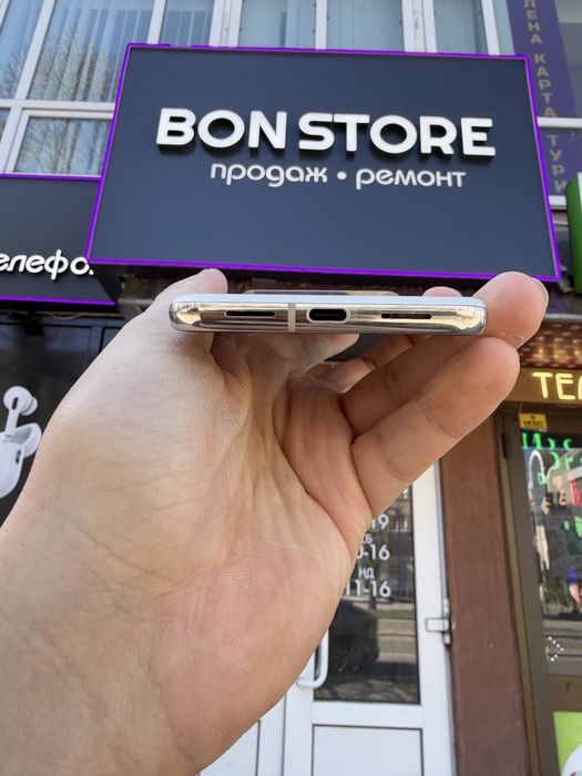 Pixel 8 pro 128gb . Гарний стан