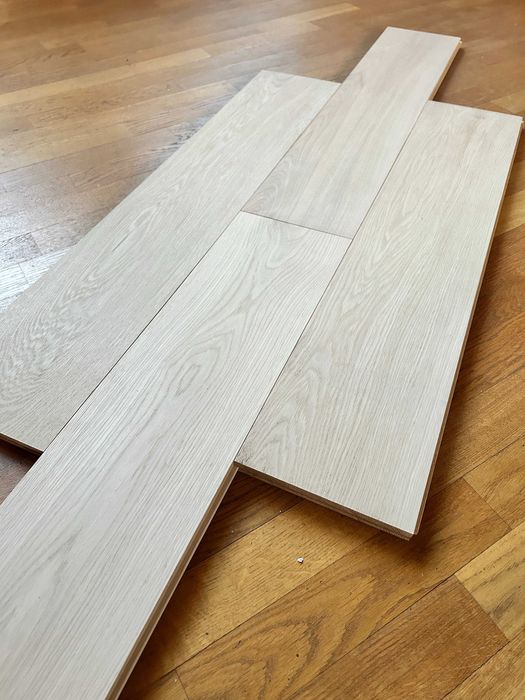 Deski podłogowe dębowe lite dąb – produkcja i montaż, dostępne od ręki