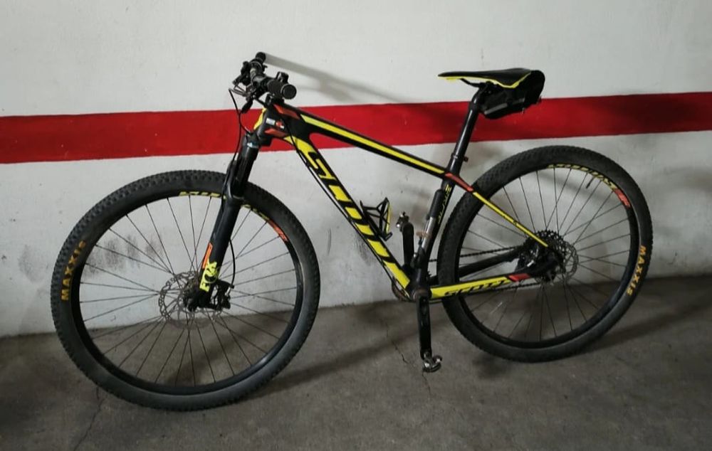 Bicicleta Scott 930 carbono