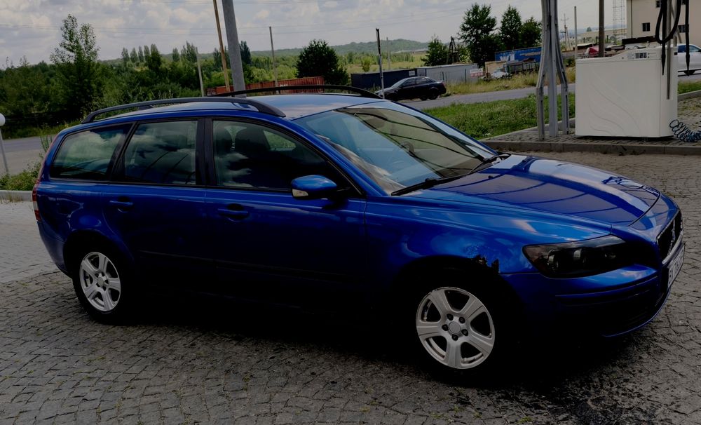 Volvo V50 продам