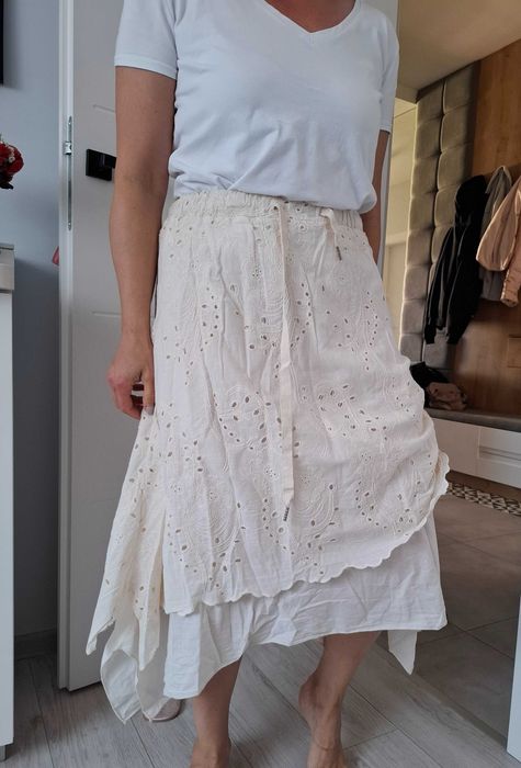 Beżowa  spódnica boho