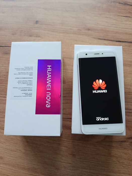 Smartfon Huawei Nova