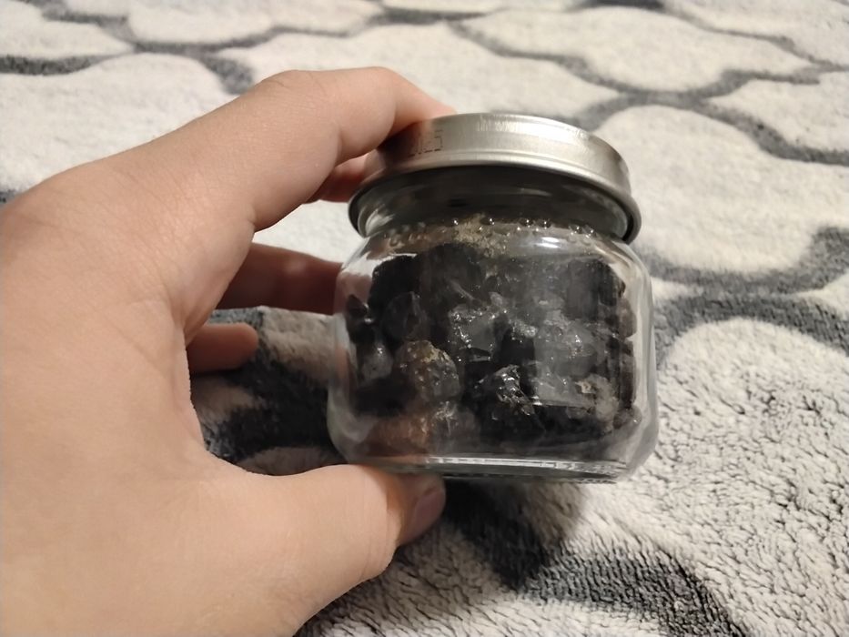 Продаю каміння  обсидіан