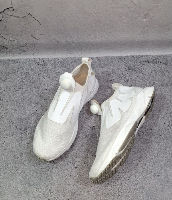 Кроссовки Reebok Pump Supreme беговые спортивные женские Insta Runner