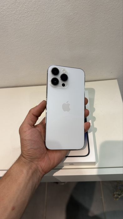 Vendo iPhone 14 Pro Max Impecável