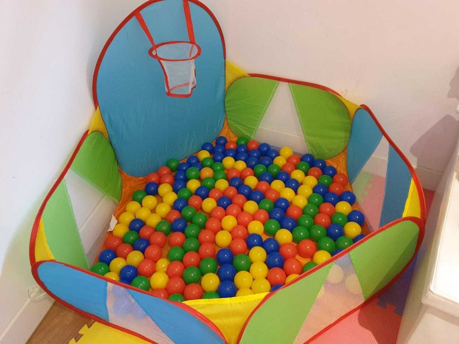 Basen kojec brodzik dla dzieci do zabawy do domu ogrodu z koszem