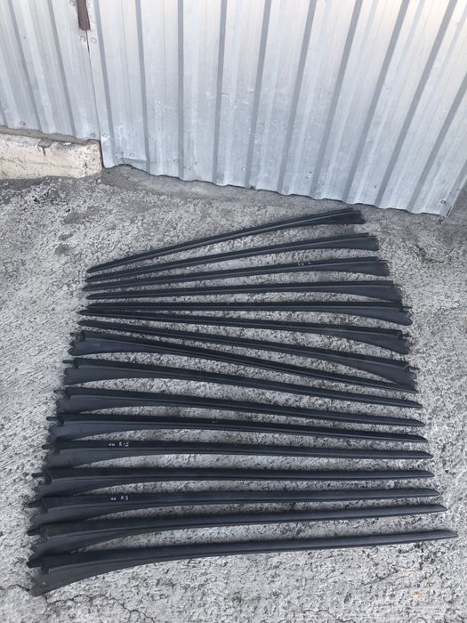 Молдинг лобового скла накладки на дах Пежо 3008, 5008