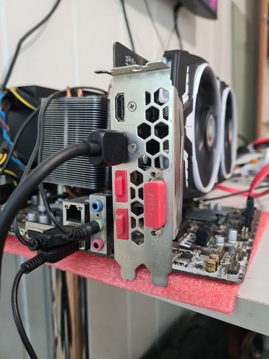 Магазин. Игровая видеокарта msi  gtx 1060 6 Gb