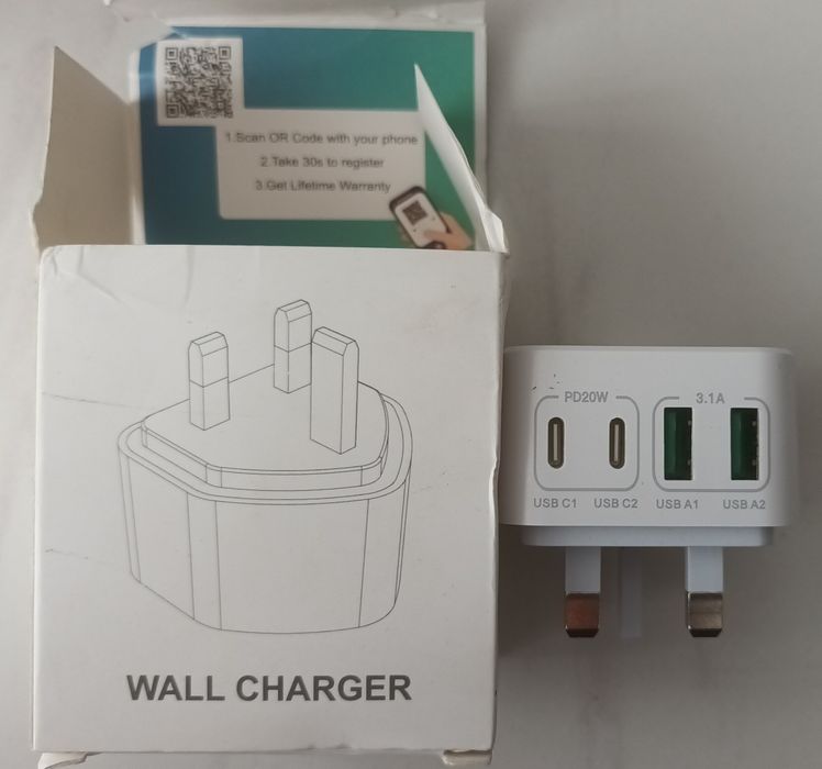 Швидка зарядка 4 порти (2xUSB-C PD 20W + 2xUSB-A), нова