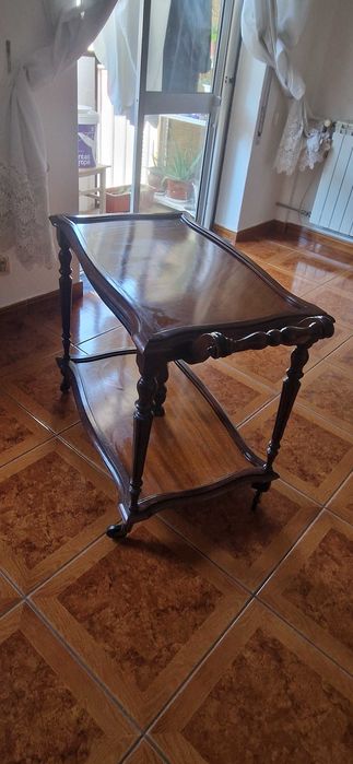 Mesa de sobremesas