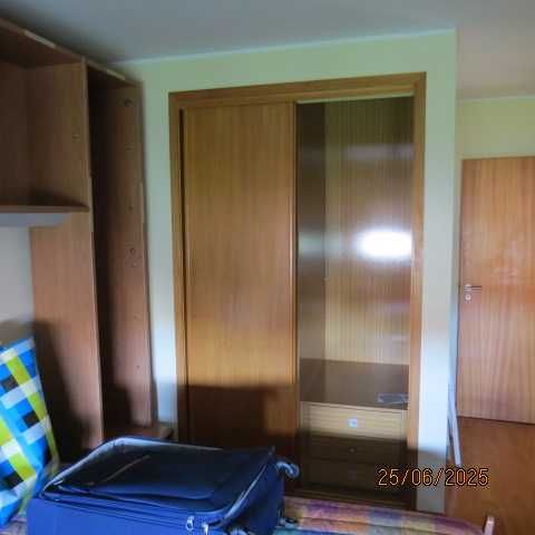 Mobiliário de quarto de solteiro/ estudante