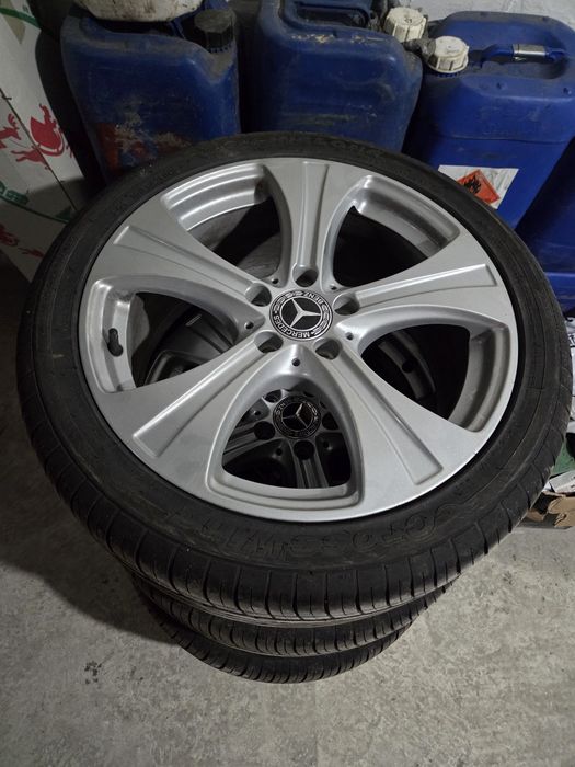 Продам диски 18R з новою літньою  резиною 245/40/18