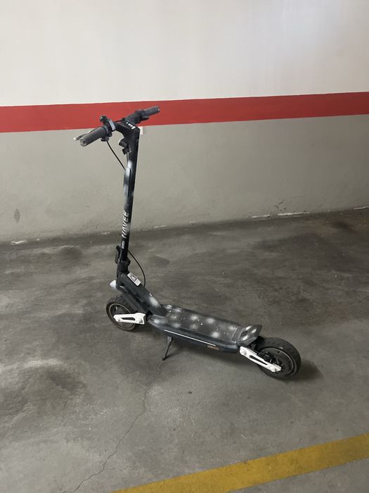 Trotinete eletrica navee st3 mais bicicleta como nova