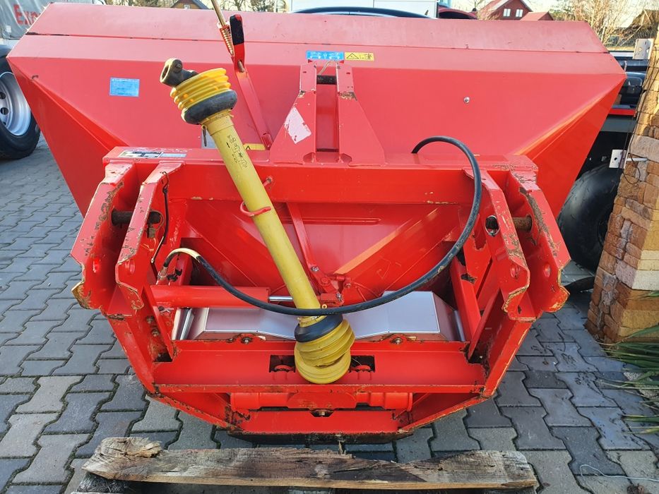 Rozsiewacz do nawozu Kuhn MDS 932 M