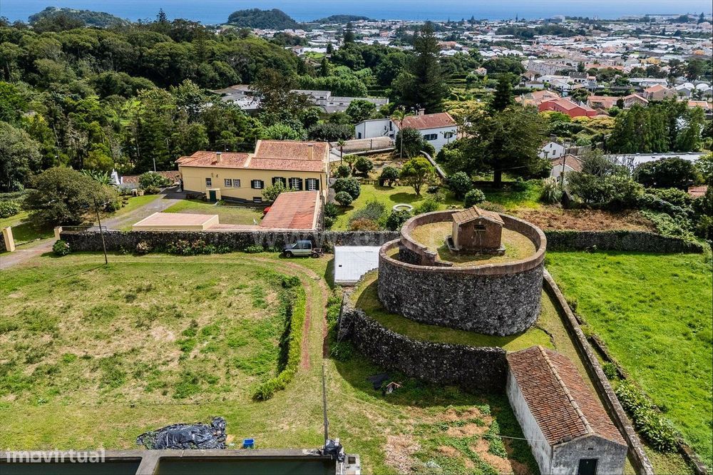 Casa Senhorial, 5 quartos, Ponta Delgada