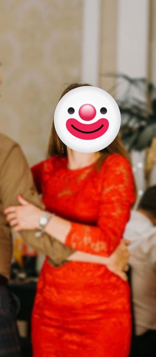 Czerwona sukienka mini