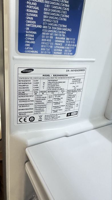 Холодильник SAMSUNG no frost,привезений з Німеччини