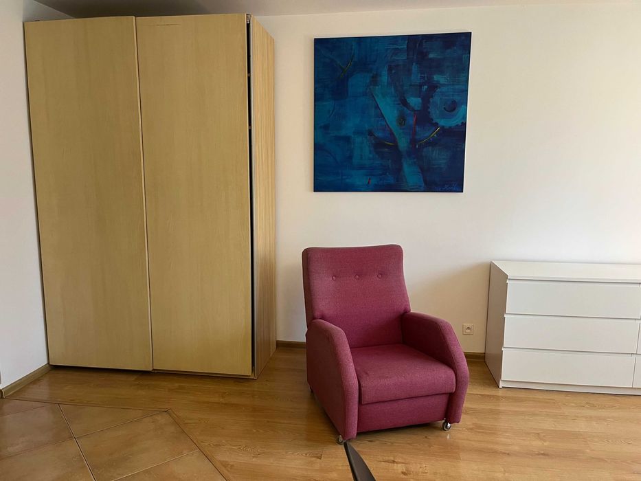 Dwupokojowe mieszkanie na zielonym Osiedlu Ducha, blisko centrum. - Więcej