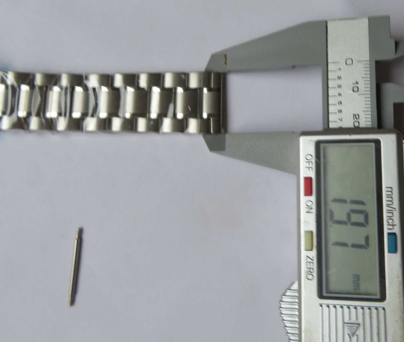 bransoleta  do zegarka  stalowa   20   22  mm