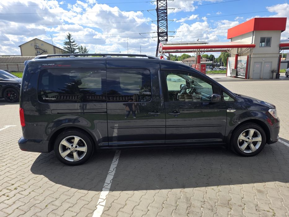 Volkswagen Caddy 2015 року • 2.0 TDI 110 кВт / 150 к.с. • DSG • Long • 7 місць