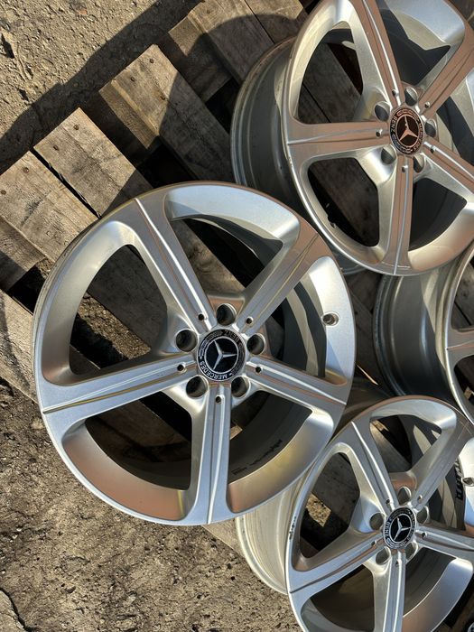 5x112 et44 6,5j x 17” Mercedes OE A KLASA W177 w247 cla