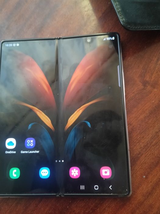 Samsung Galaxy fold 2