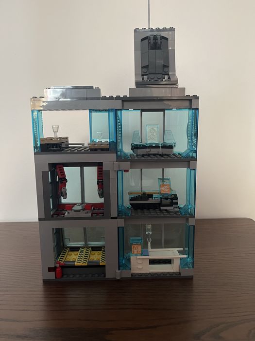 LEGO Marvel Super Heroes 76038 Atak na Wieżę Avengersów