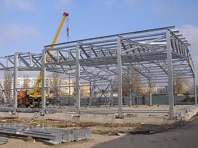 Монтаж металоконструкцій, сендвіч панелей, профнастилу