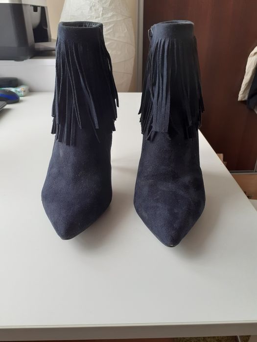 Botki zamszowe obcas boho