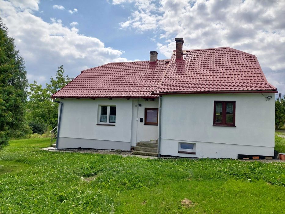 Domek wśród zieleni – spokój, prywatność i szybki dojazd do miasta