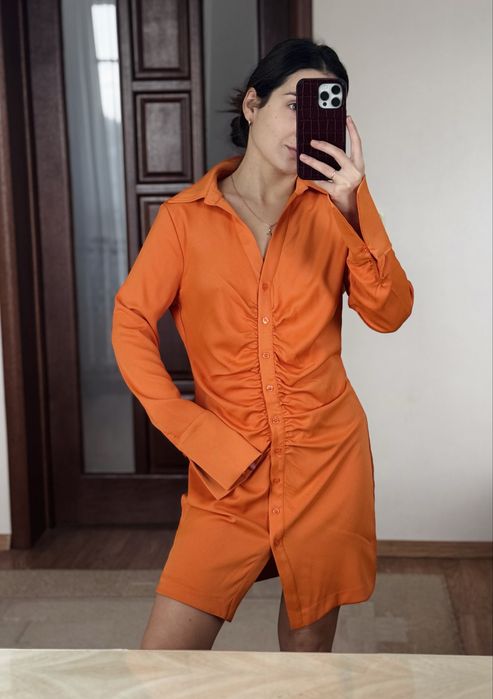 Сукня помаранчева