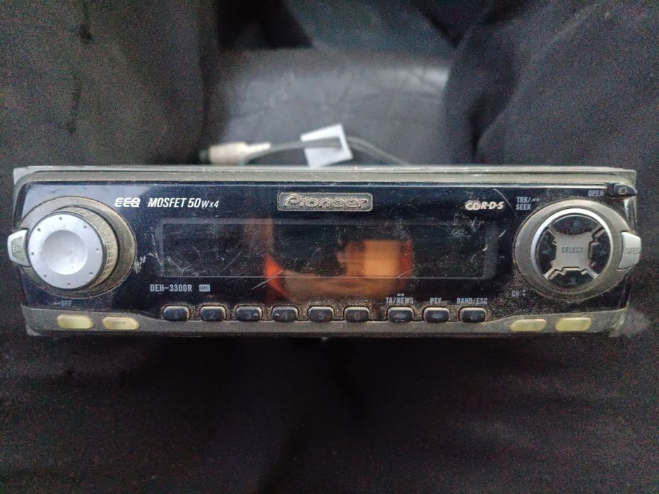 Radioodtwarzacz Pioneer DEH3300R