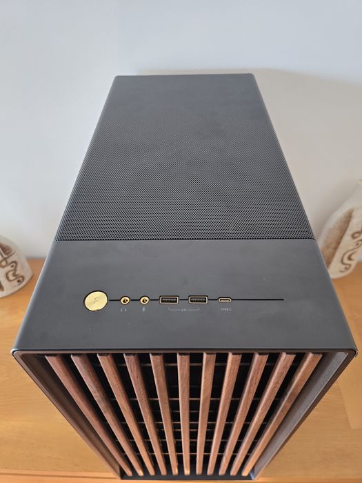 Intel ultra 9 285K & 64GB