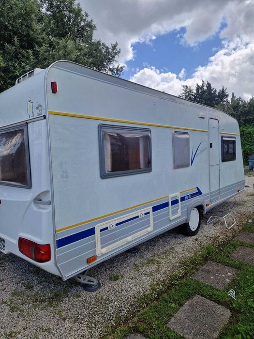 Caravana Burstner 550 tk avantgarde Ar Condicionado