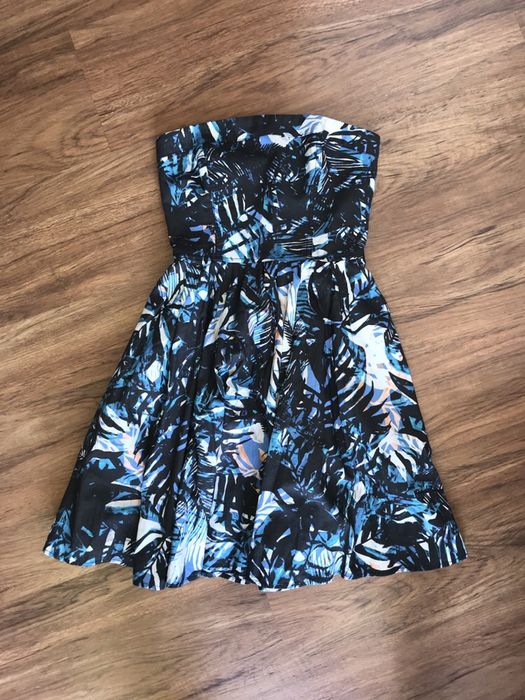 Sukienka bez ramion, we wzory Levis