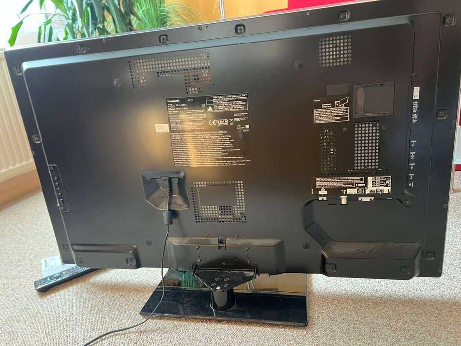 Tелевізор 42"  Panasonic TH-42PZ70E