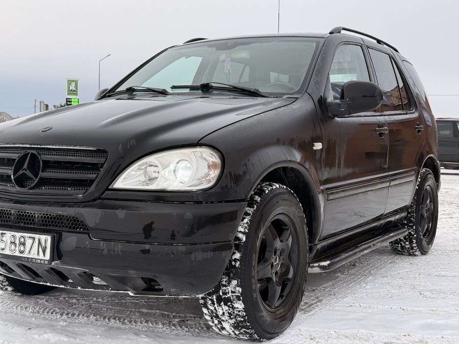 Продам ML 163 з одним із найкращих двигунів  2.7 CDI кінець 2000 року