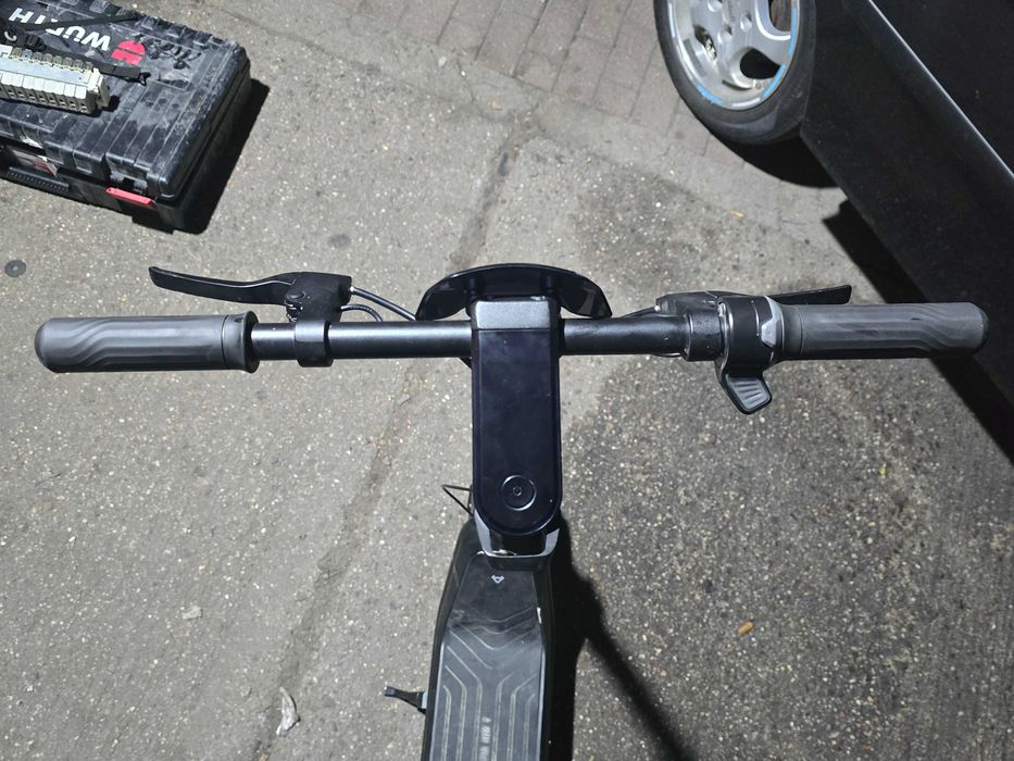 Електросамокат NIU KICK SCOOTER KQi3 Pro