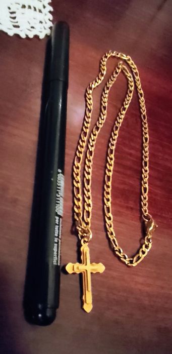 Colar masculino curto