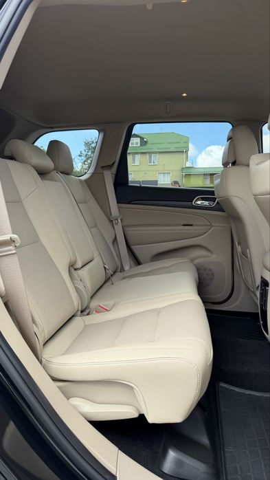 Jeep Grand Cherokee Джип Гранд Чірокі LAREDO 4*4 2022 р 3.6 V6 Газ/Бенз 8 АКПП (ZF)
