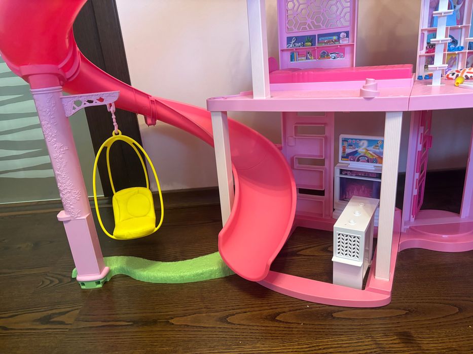 Rezerwacja domek barbie