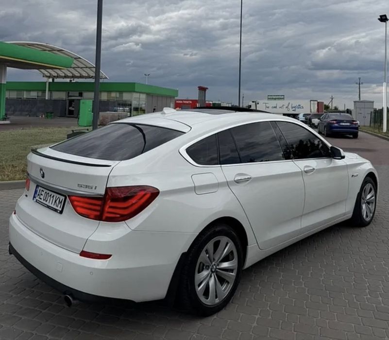 BMW 5 series 2010