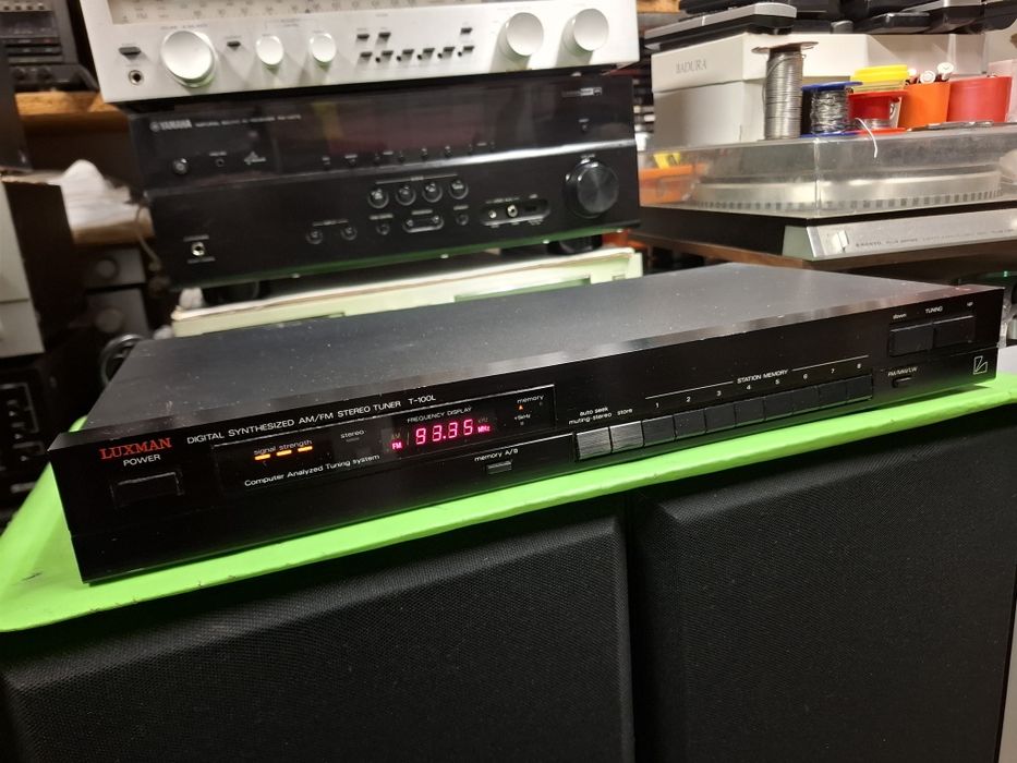 Tuner Luxman T-100L