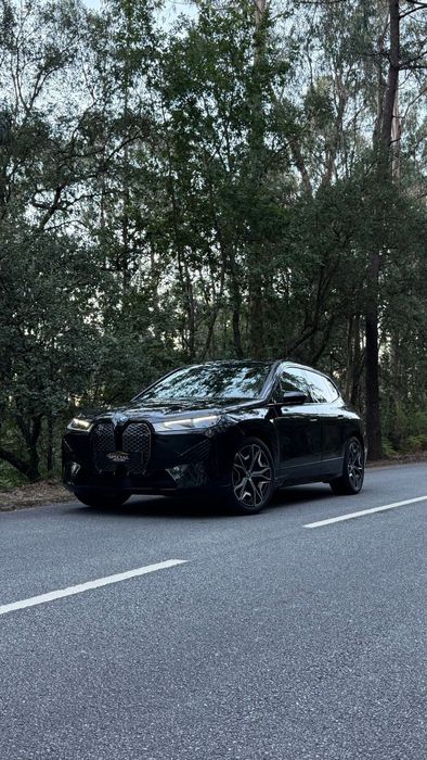 BMW iX xDrive 40 Pack Desportivo