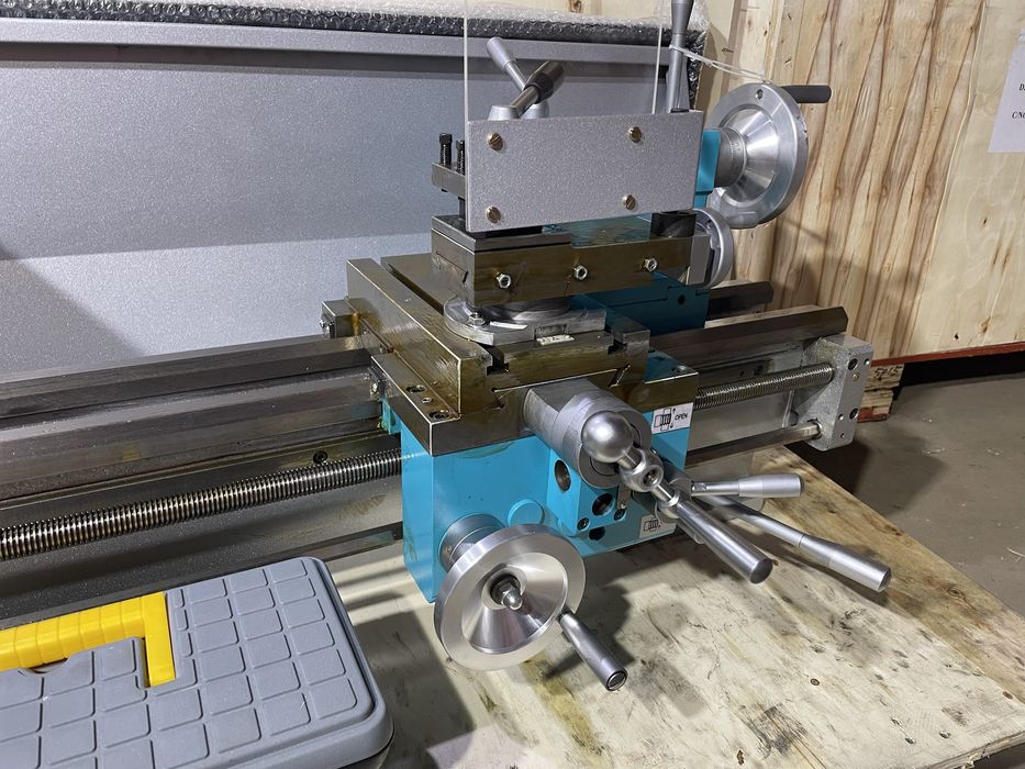 Токарний верстат ARDOTECH CJM BL290G*700, wm210, CJM 250, 280