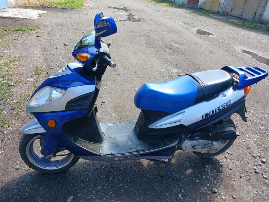 Продам скутор Хорс