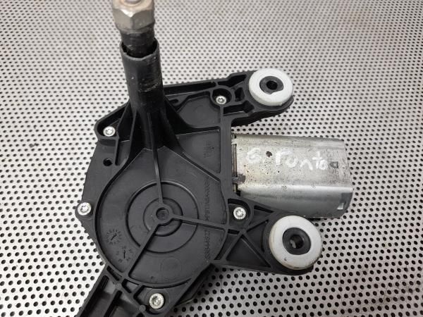 Motor limpa vidros trás FIAT Grande Punto (199_)